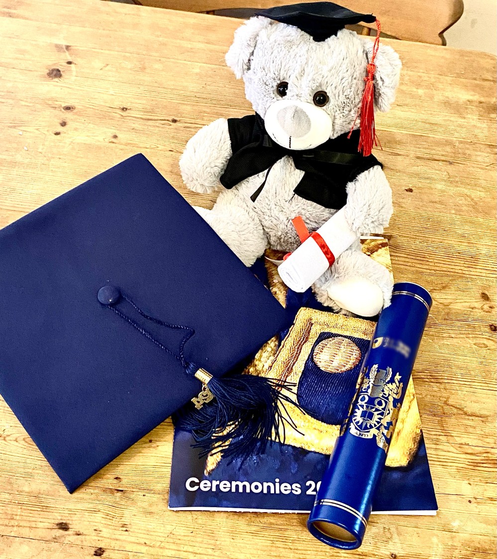 Graduation, graduation ceremony, graduation vlog, graduation ceremony video, graduation ceremony uk, university graduation, university graduation ceremony, university graduation vlog, university graduation ceremony uk, university graduation dress, undergraduate graduation, open university uk, open university graduation vlog, open university graduation ceremony, uk graduation ceremony, uk graduation dress, psychology student, psychology undergraduate, bsc psychology, bsc psychology undergraduate,